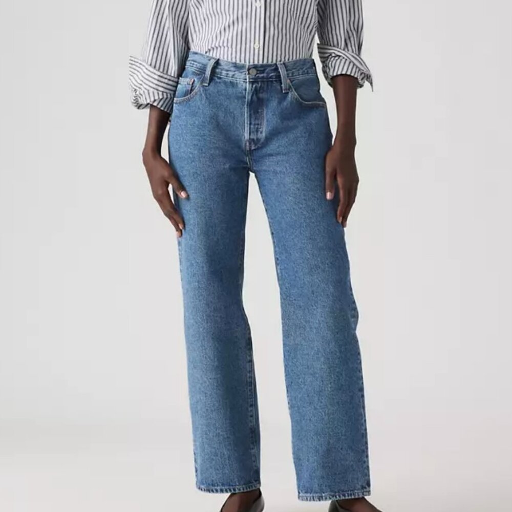 NWT 501 90's Ankle Woman's Jean (27W x 27L)